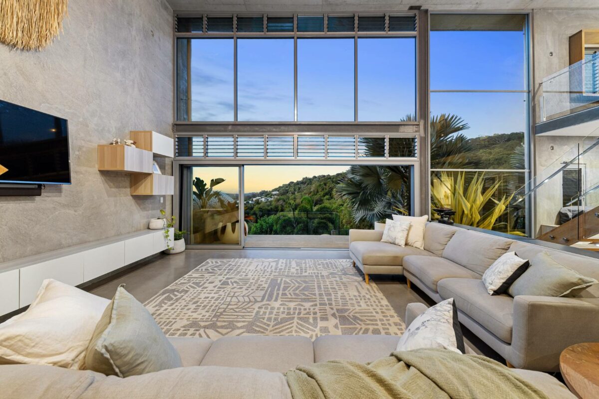 Living House Garland Design 28
